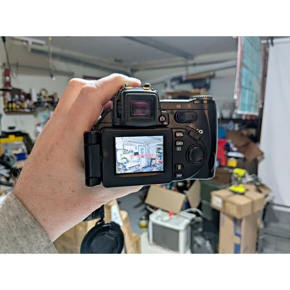 Nikon Coolpix 8700 8MP Digital Camera w/8x ED Zoom (Needs Battery) - Picture 6 of 6